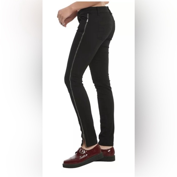 Guess by Marciano Full Side Zipper Skinny Jeans - Picture 3 of 13